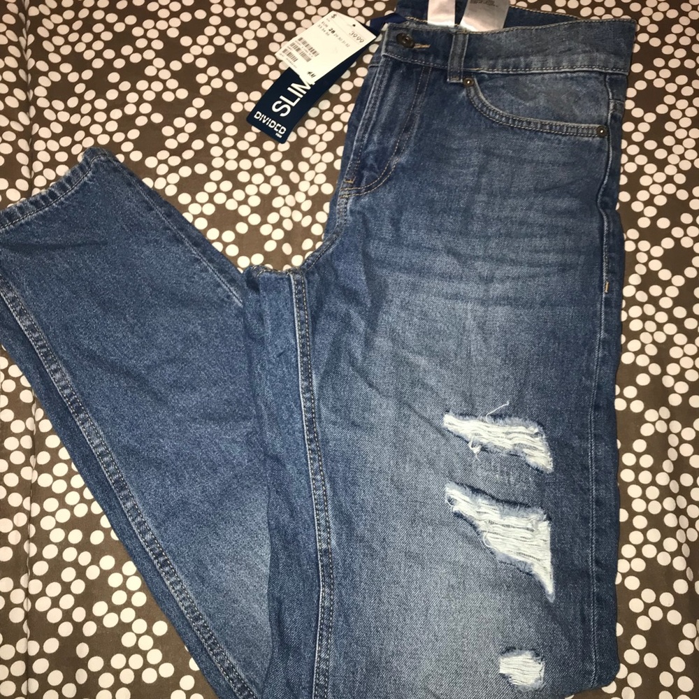 🔥🔥H&M  RIPPED 👖 JEANS - Picture 2 of 7